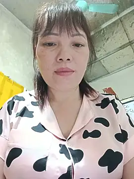Chat XXX en directo de Sana-vn