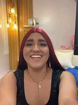 your_perverttrans' Live XXX Chat