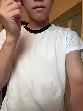BASHIKO2006 Chat XXX live