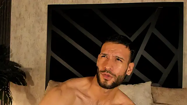 Jacob_Benelli XXX чат на живо