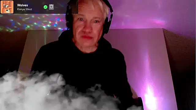 Snarfle82 Chat XXX live