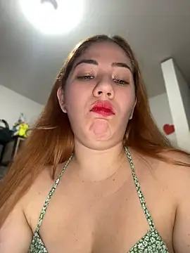 צ'אט XXX בשידור חי של Celestedubois