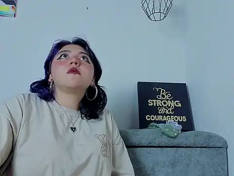 Blueberry_gothic's Live XXX Chat
