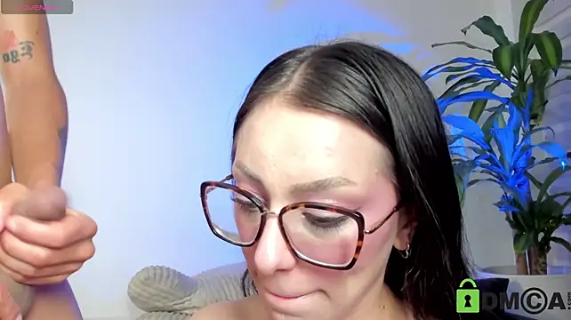 Scarlett_Jackson2: онлайн-секс-чат