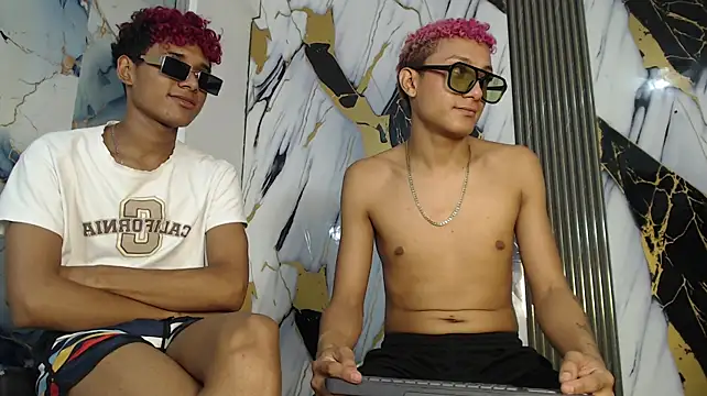 Chatroom XXX en direct de BOUL_GUYS