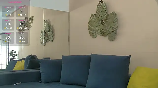 LadyMonna Chat XXX live