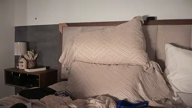 DylanBrook Chat XXX live