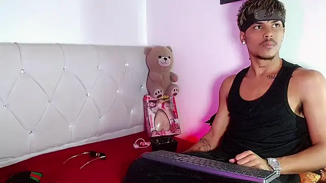 Angel_foxc13 Live XXX-Chat