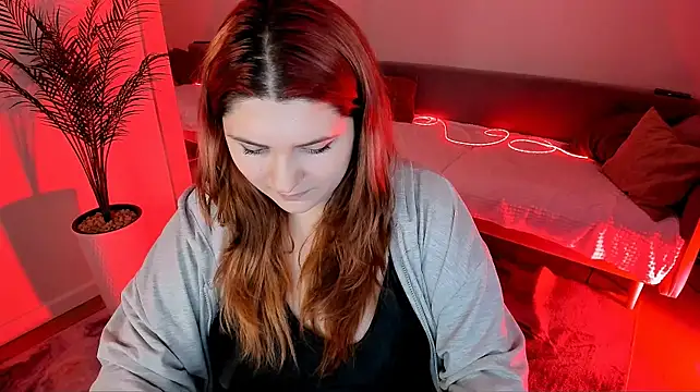 FieryMilena Adlı Modelin Canlı XXX Sohbeti