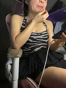 Ivy_Trix2 live XXX chat