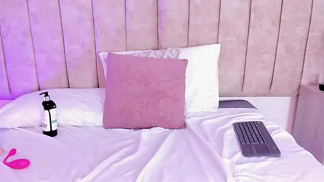 MelanyRodas Chat XXX in diretta