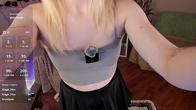 Nina_original élő XXX-chatje
