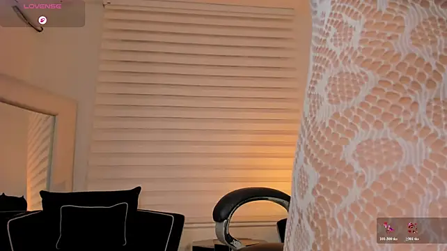 Chat +18 de IsabellaMoreau ao vivo