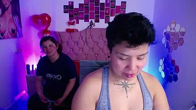 XXX chat uživo modela nat_evans8