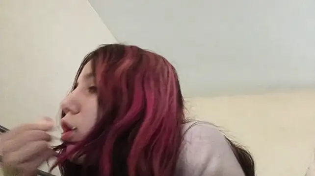 IronicBuckle's Live XXX Chat
