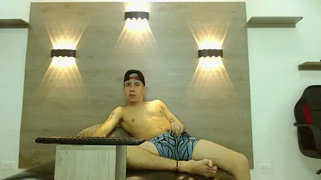 Gaeliitto Live XXX Chat
