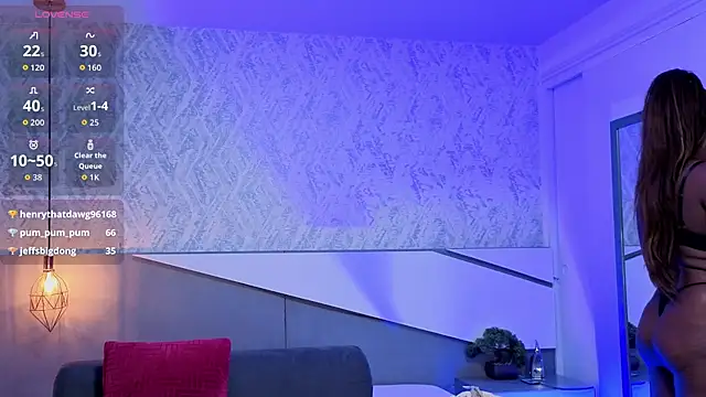 Tisha-Cole's Live XXX Chat