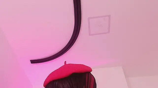 _twiggy_'s Live XXX Chat