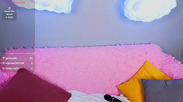 Chat +18 de Alis_Platt ao vivo