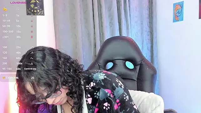 Chat XXX en directo de indra_cam