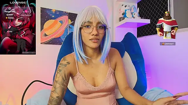 Chat +18 de Nix_taylor_ ao vivo