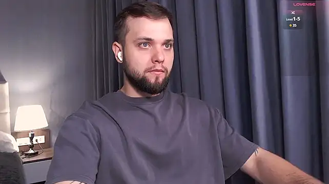 ChillyXO Chat XXX live