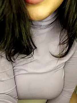 Chat +18 de kitty_2000 ao vivo