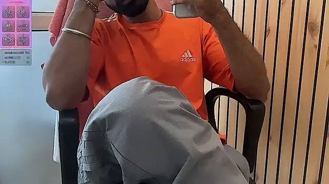 PouringLustn Live XXX chat