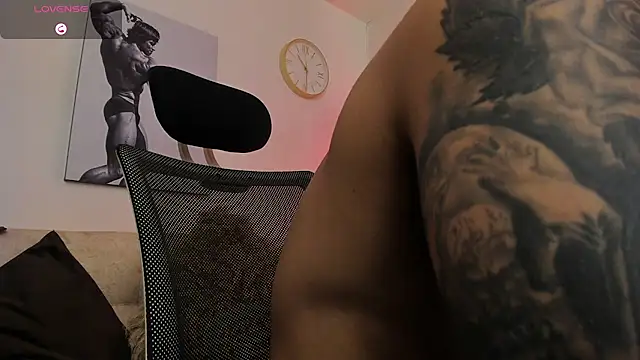 LiamReigns_ 라이브 XXX 채팅
