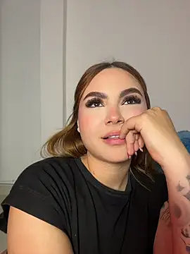 Bella01_ Live XXX-Chat