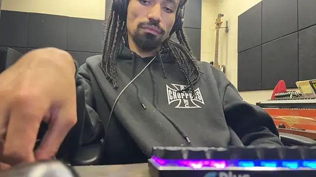 FavelaDaddyCum webcam show