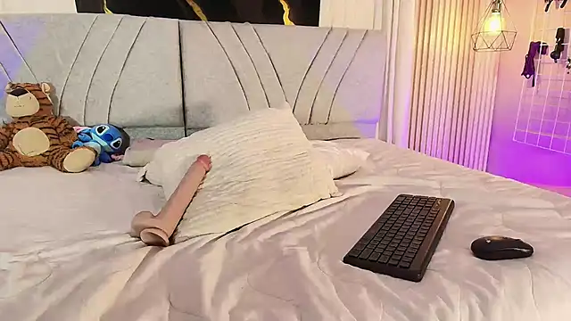 cococumps élő XXX-chatje