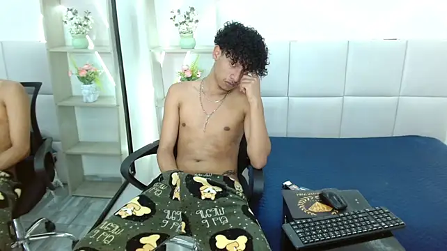 Chat XXX ao vivo de BlakeSttone