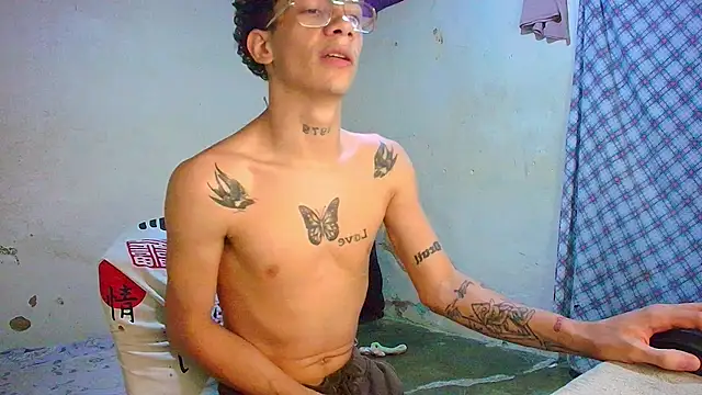 mateodeamjo_07's Live XXX Chat