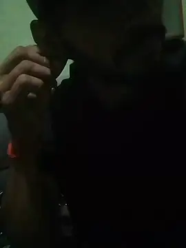 צ'אט XXX בשידור חי של mavyz56