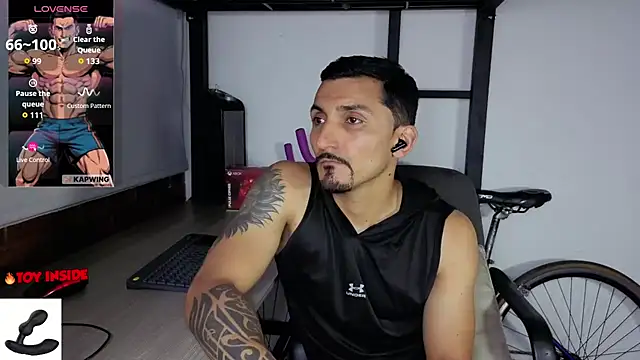Marck_Muscle live XXX chat