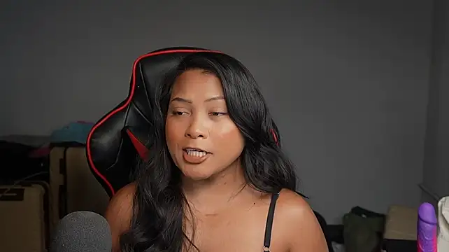Bubbleliyah Chat XXX live