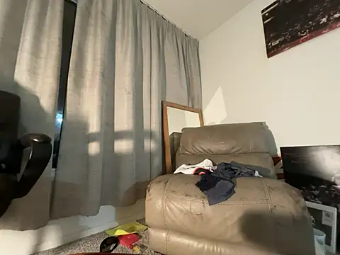 DaSwitch85 Chat XXX in diretta