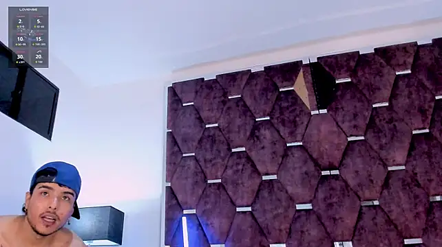 XXX chat uživo modela MatteoSanz_