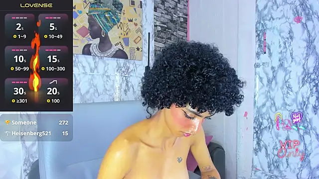 Chat XXX ao vivo de Queen_Cuarxxo