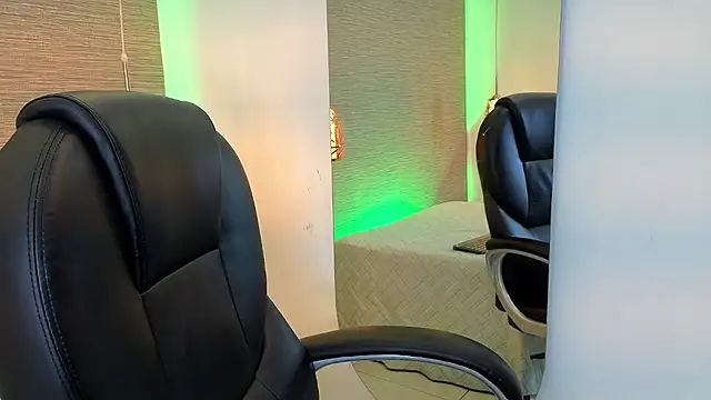 SweetDareX Live XXX Chat