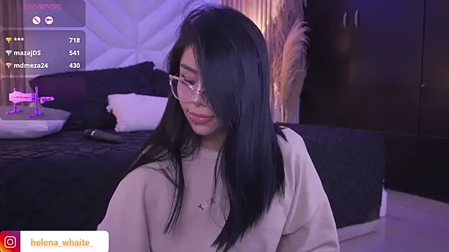 Czat XXX na żywo – Helena_Whaite