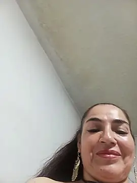 Chat +18 de MaryRoze_ ao vivo
