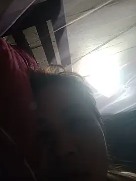 Roaster_9x's Live XXX Chat