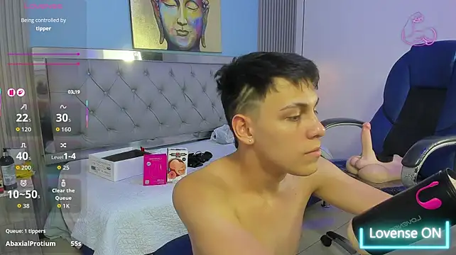 Živý XXX chat Ethanx18_