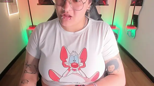 Chat XXX en directo de lucky-leah