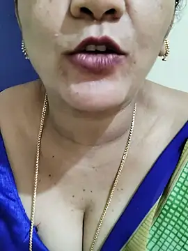 Raashi_15 现场XXX聊天