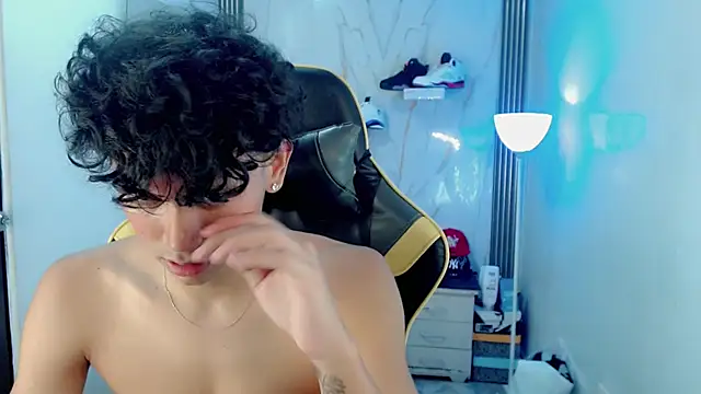 FUNNY_DICK_ live XXX chat