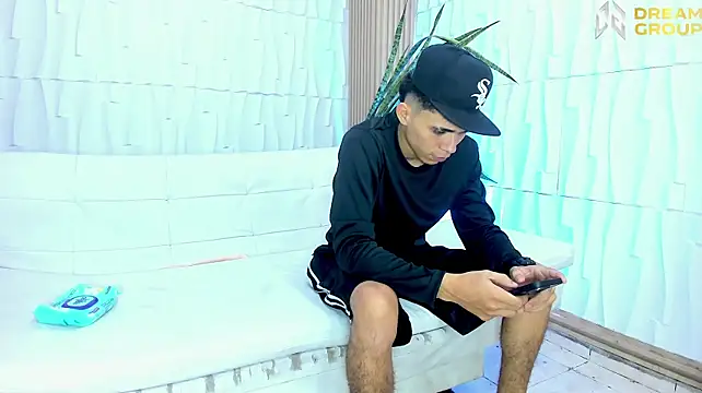 XXX chat uživo modela AmazingPartys