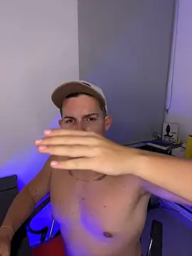 DaveColt XXX чат на живо